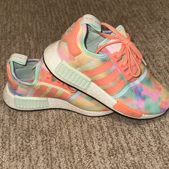 NEW TIE DYE ADIDAS NMD’s - Picture 7 of 7